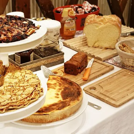 Logis & Restaurant Des Pyrenees Ousse