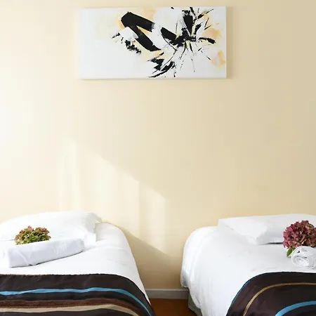 Logis & Restaurant Des Pyrenees Szálloda 3*