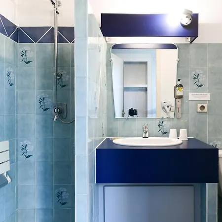 Szálloda Logis & Restaurant Des Pyrenees