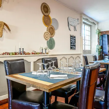 Logis & Restaurant Des Pyrenees Ousse