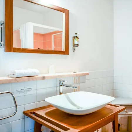 Logis & Restaurant Des Pyrenees