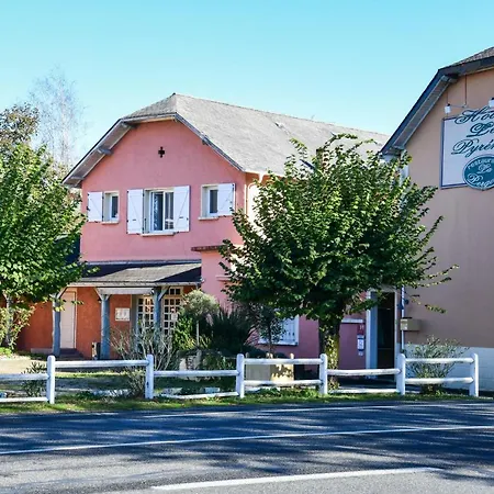 Szálloda Logis & Restaurant Des Pyrenees Ousse