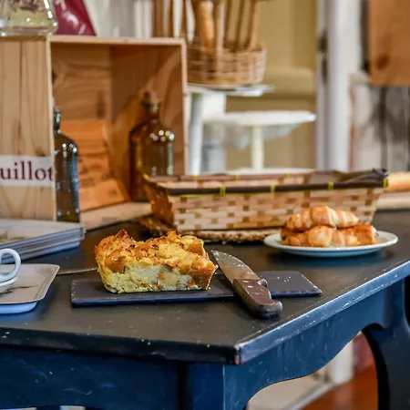 Logis & Restaurant Des Pyrenees Szálloda 3*