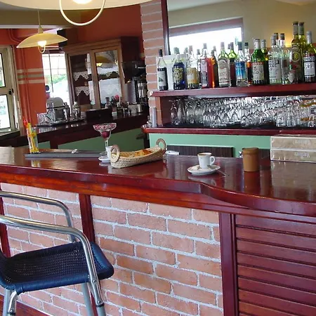 Logis & Restaurant Des Pyrenees Szálloda