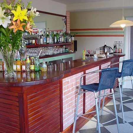 Logis & Restaurant Des Pyrenees 3*