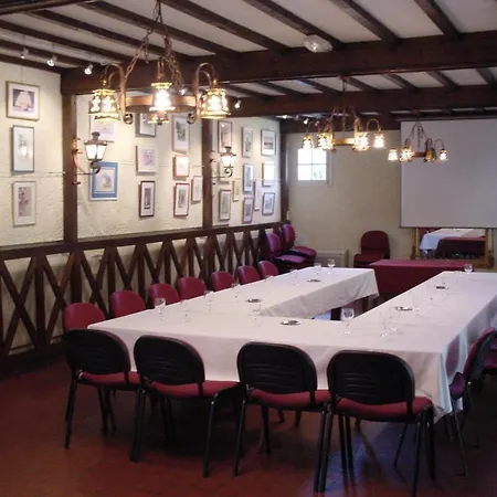 Logis & Restaurant Des Pyrenees