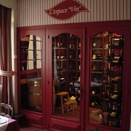 Logis & Restaurant Des Pyrenees Szálloda 3*